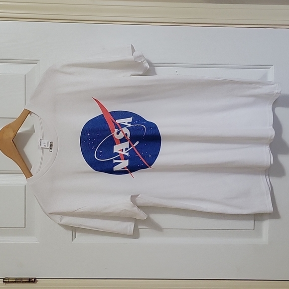 Nasa Tshirt, Streetwear Society, NTD Apparel, Size L - Picture 1 of 5